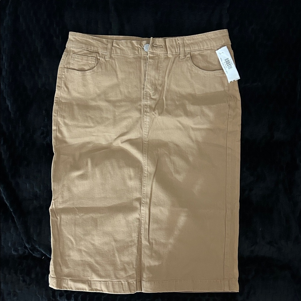 Be-GirlTan Knee-Length Skirt, Size XL